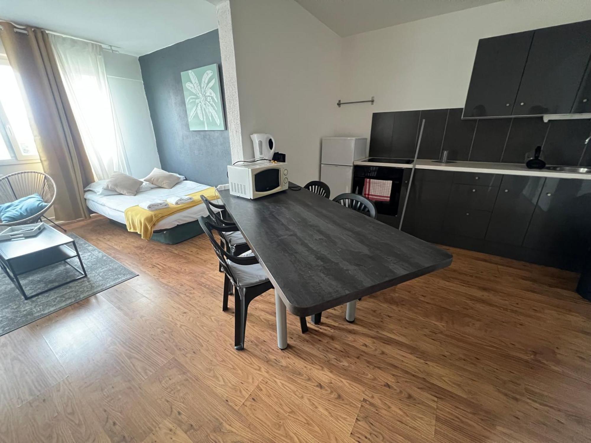 מץ Mon Palmier Grand Appartement Parking Un-Sejour-A-Part מראה חיצוני תמונה